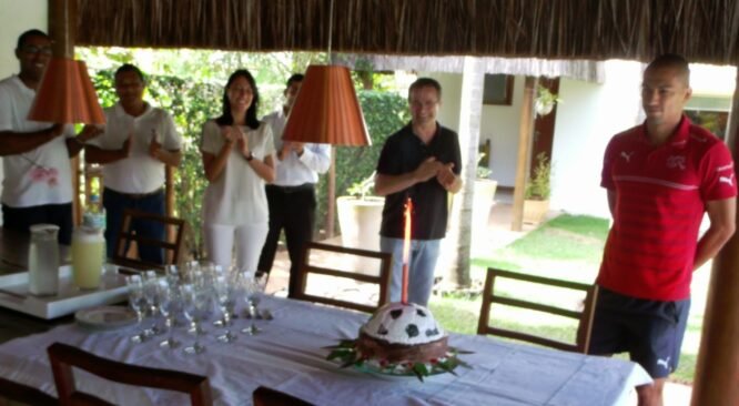 Capitão da Seleção Suíça comemora aniversário no La Torre Resort