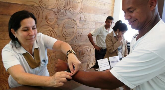 Carlos Dias chega ao Resort La Torre e se prepara para o desafio de Madagascar