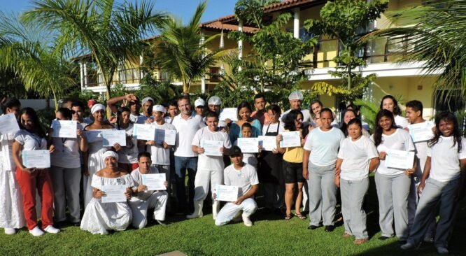 La Torre Resort investe  R$ 180 mil em qualificação de colaboradores em 2015