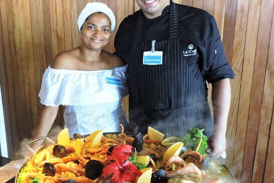 Show de Paella no Clube de Praia do La Torre Resort