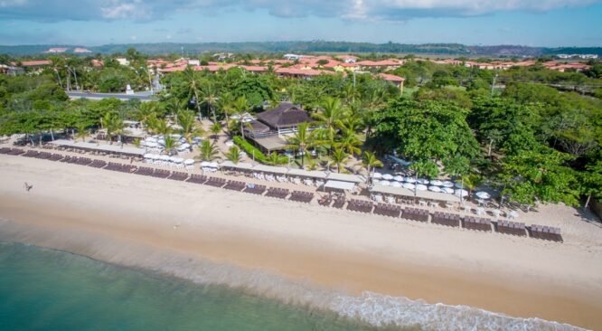 Bem-vindos ao MUNDO all inclusive do Resort  LA TORRE